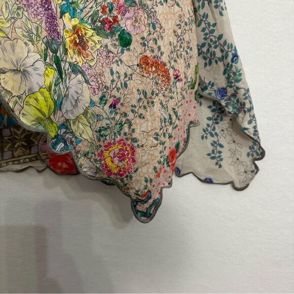 Johnny Was Boho Floral Patchwork V-Neck Women Top Size XS - Picture 4 of 12
